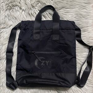 ZYIA Midnight Black teoBackpack